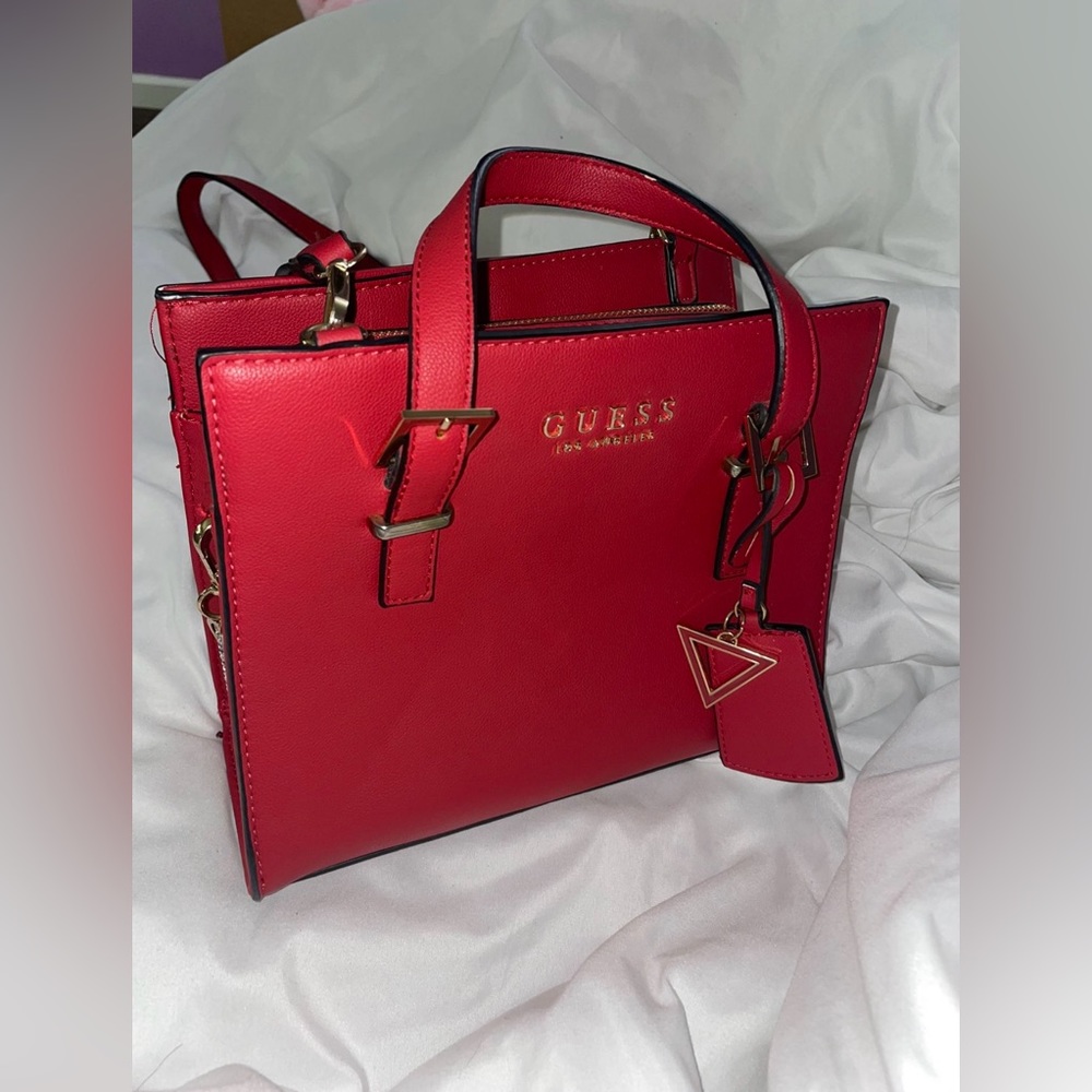 Guess purse/crossbody bag